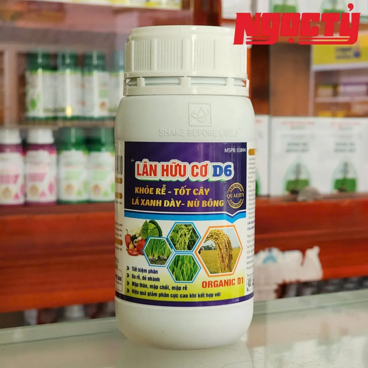 Lân Hữu Cơ D6 của Việt Sang dung tích 500ml